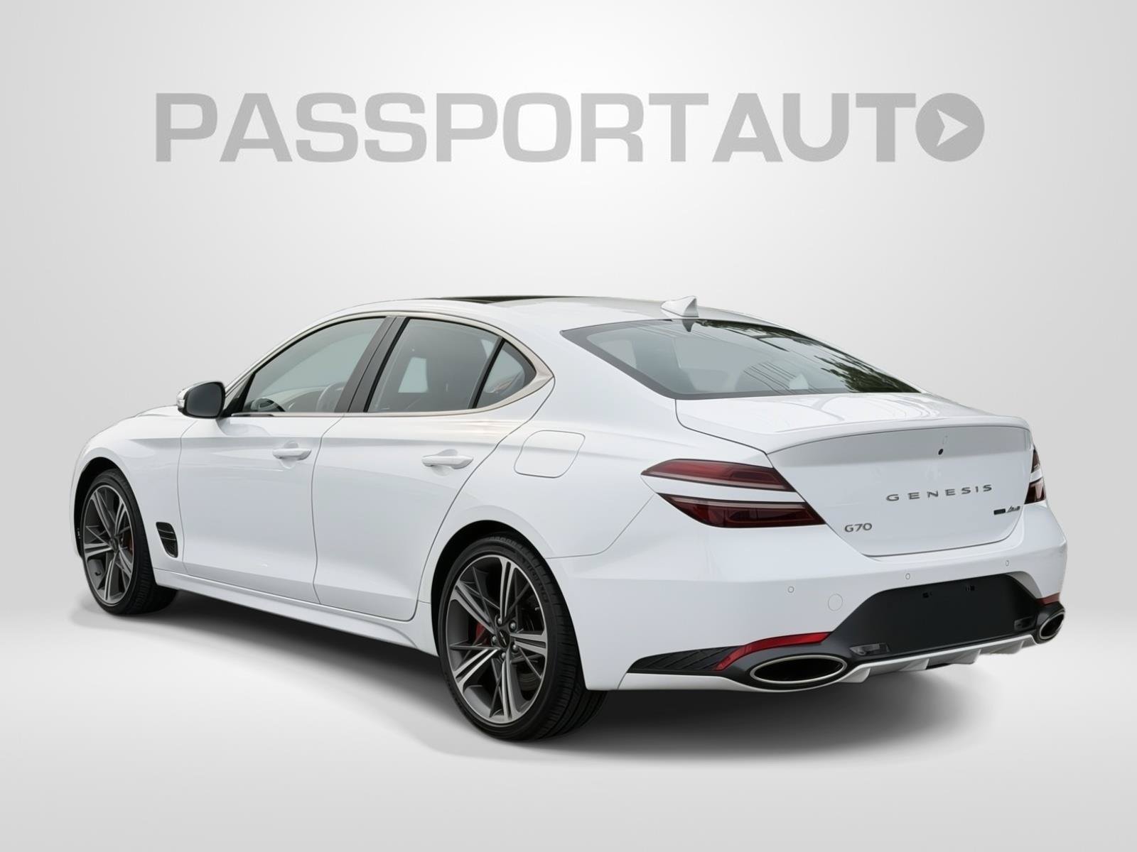 Used 2025 Genesis G70 3.3T Advanced AWD/4WD image 3