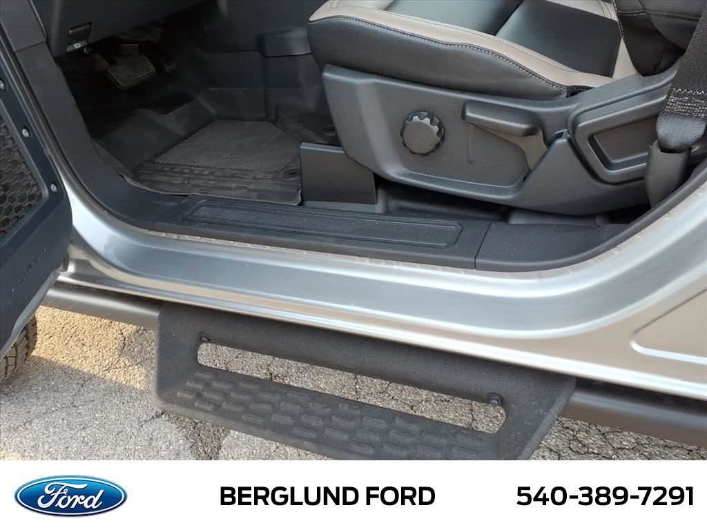 Used 2024 Ford Bronco Big Bend image 36