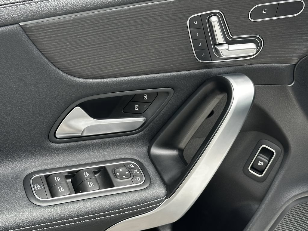Certified 2023 Mercedes-Benz CLA 250 4MATIC image 12