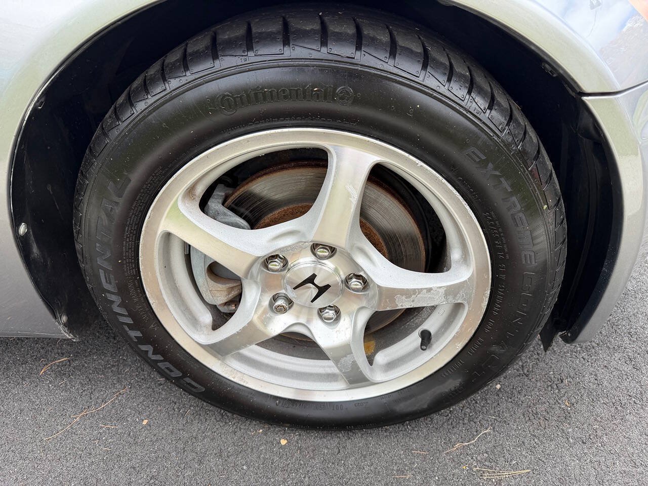 Used 2001 Honda S2000 image 12