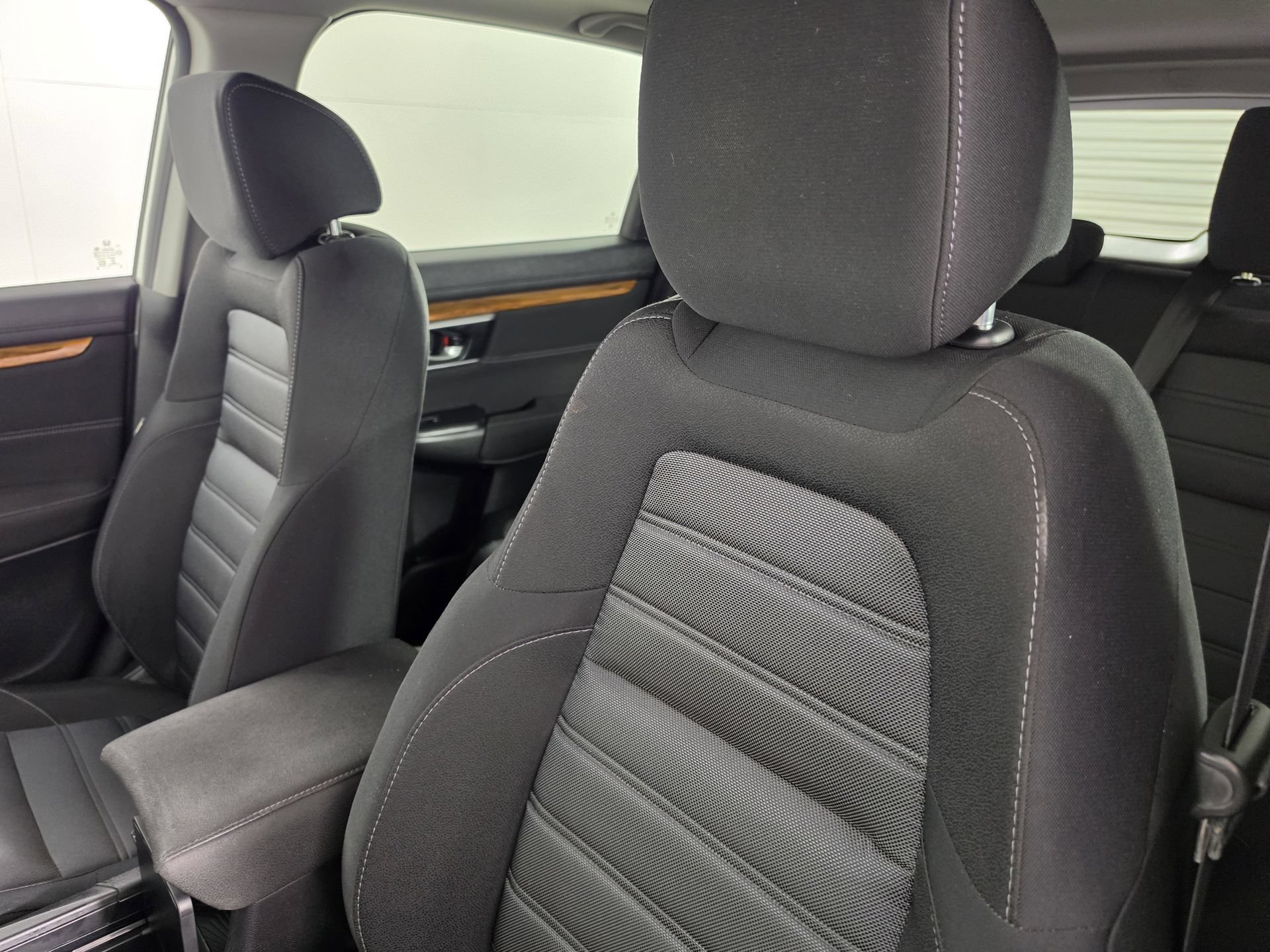 Used 2017 Honda CR-V EX image 17