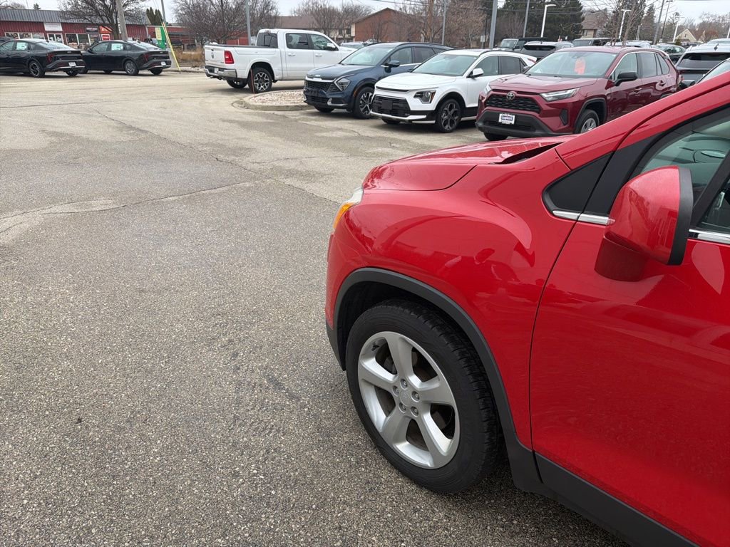 Used 2015 Chevrolet Trax LTZ image 22