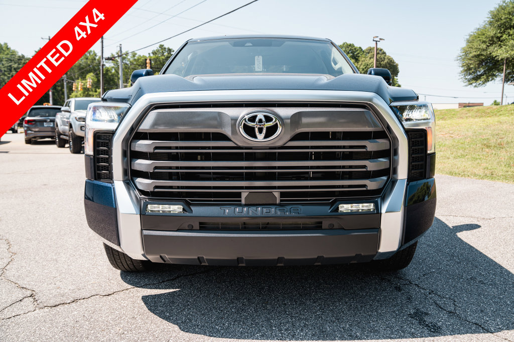 Used 2024 Toyota Tundra Limited AWD/4WD image 2