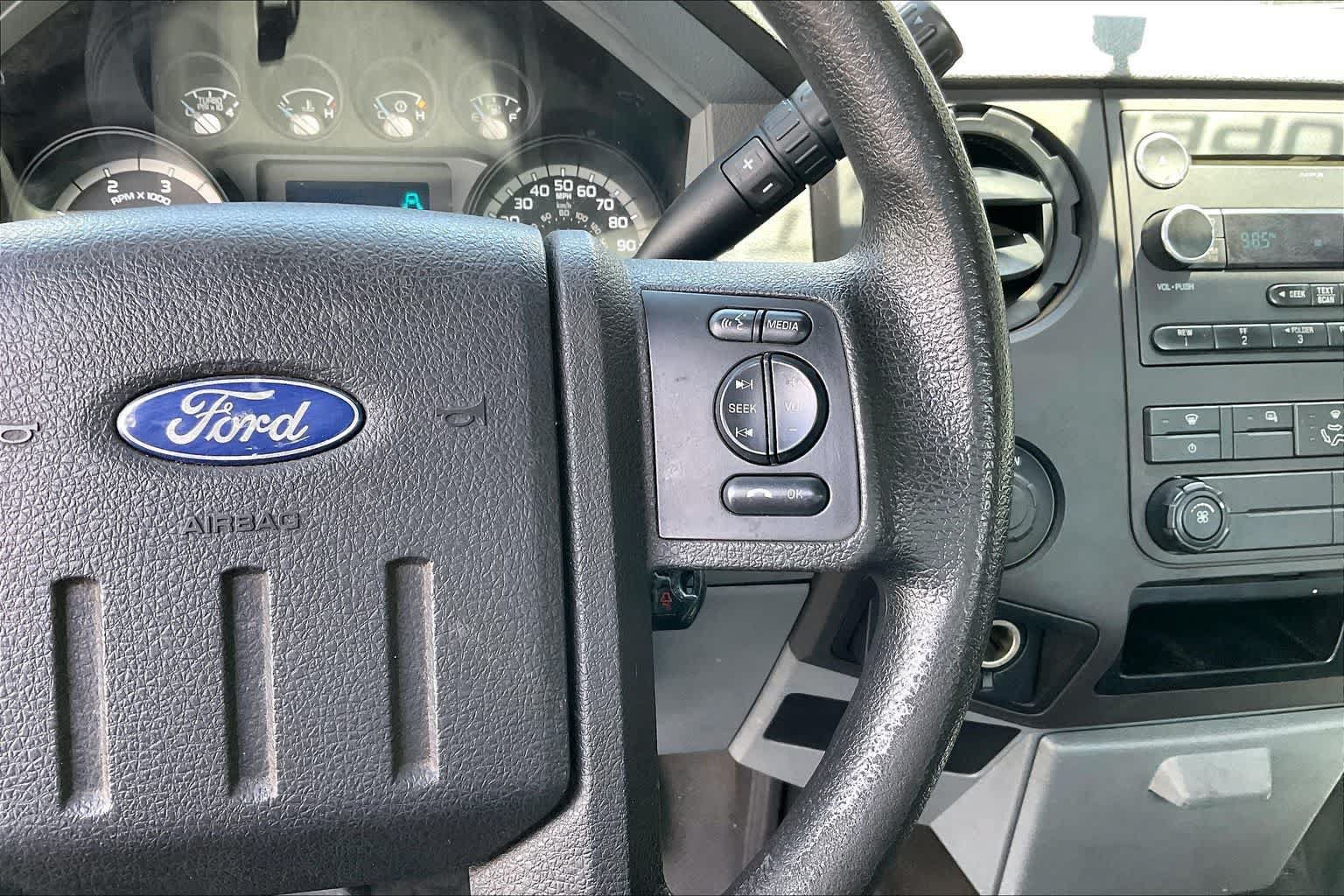Used 2015 Ford F250 XL w/ Power Equipment Group RWD image 25