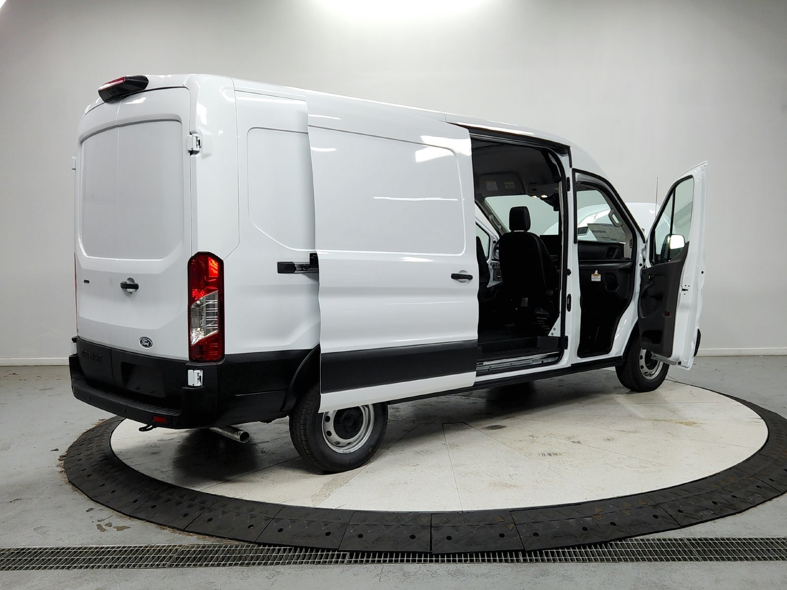 New 2027 Ford Transit 250 148 Medium Roof w/ Load Area Protection Package RWD image 16