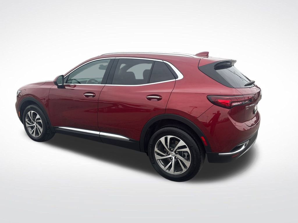 Used 2023 Buick Envision Essence image 3