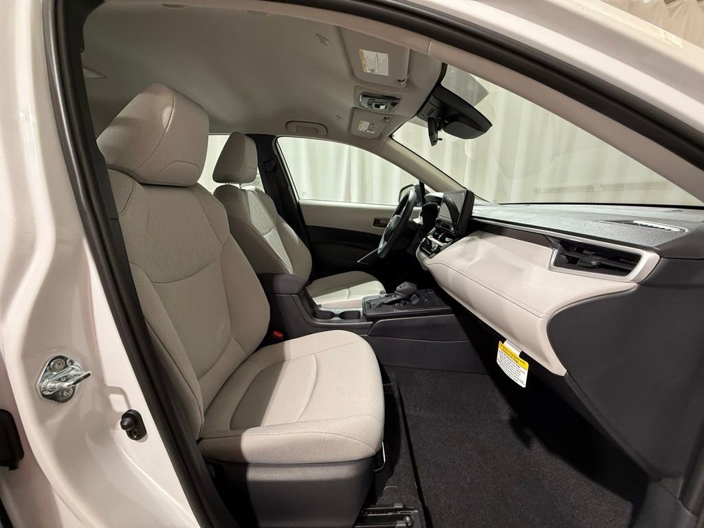 New 2026 Toyota Corolla Cross L image 21