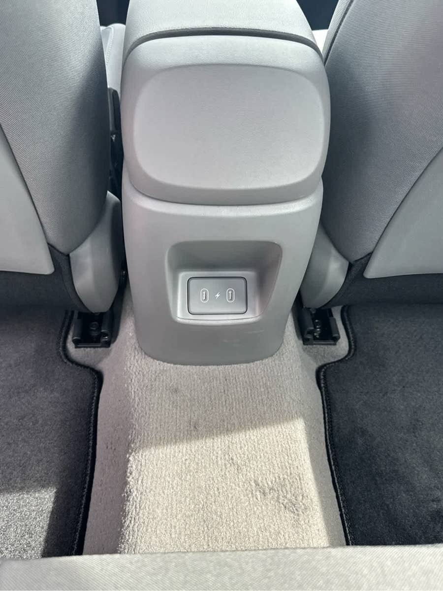 New 2026 Hyundai Elantra SE FWD image 42
