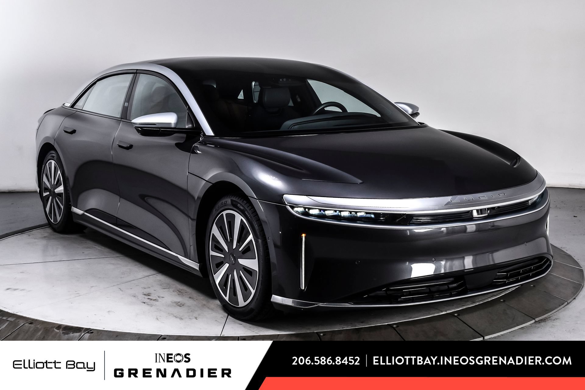 Used 2023 Lucid Air Grand Touring AWD/4WD image 1