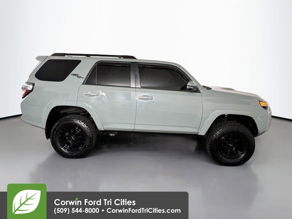 Used 2022 Toyota 4Runner TRD Off-Road Premium w/ Moonroof Package image 18