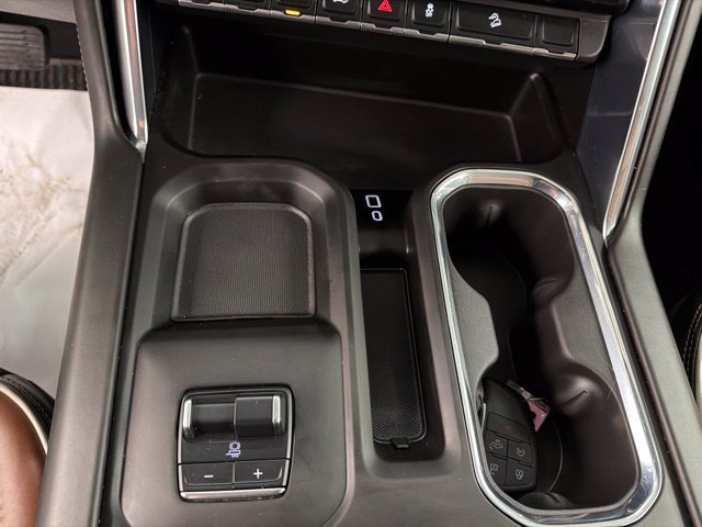Used 2024 GMC Sierra 2500 Denali Ultimate AWD/4WD image 23