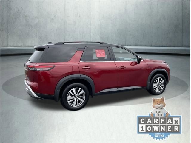 Used 2022 Nissan Pathfinder SL image 6