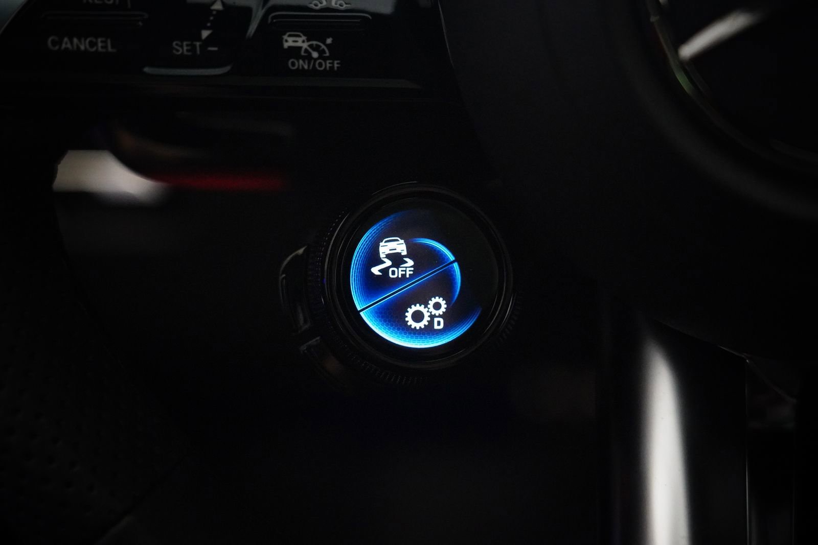 New 2026 Mercedes-Benz GLC 43 AMG 4MATIC Coupe image 21