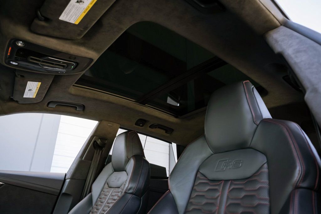 Used 2021 Audi RS Q8 image 11