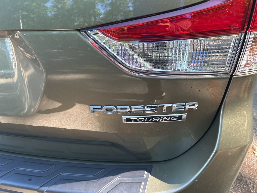 Used 2023 Subaru Forester Touring w/ Popular Package #2 AWD/4WD image 10