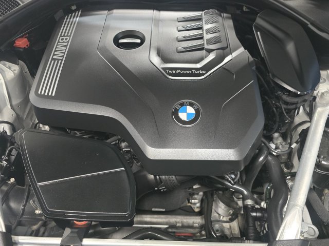 Used 2023 BMW 530i xDrive w/ Premium Package AWD/4WD image 8