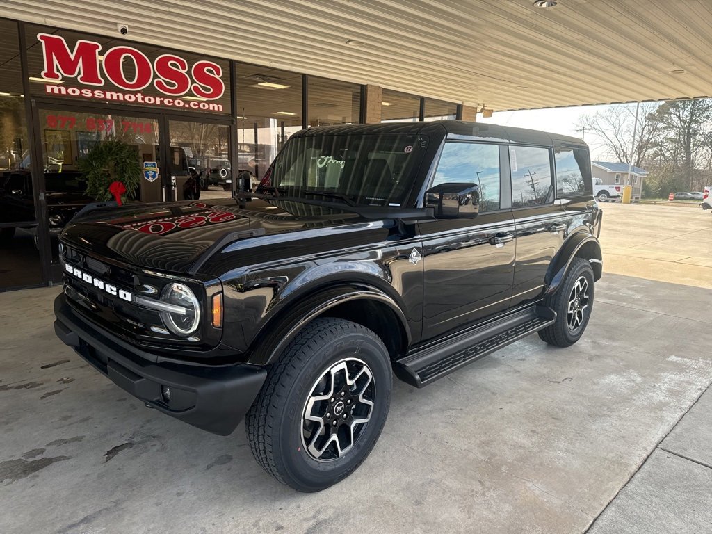 New 2025 Ford Bronco Outer Banks