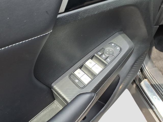 Used 2024 Mitsubishi Outlander SE AWD/4WD image 23