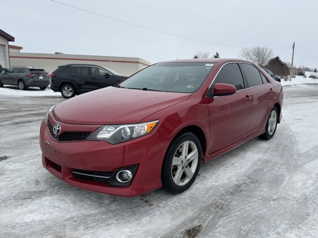 Used 2014 Toyota Camry image 9