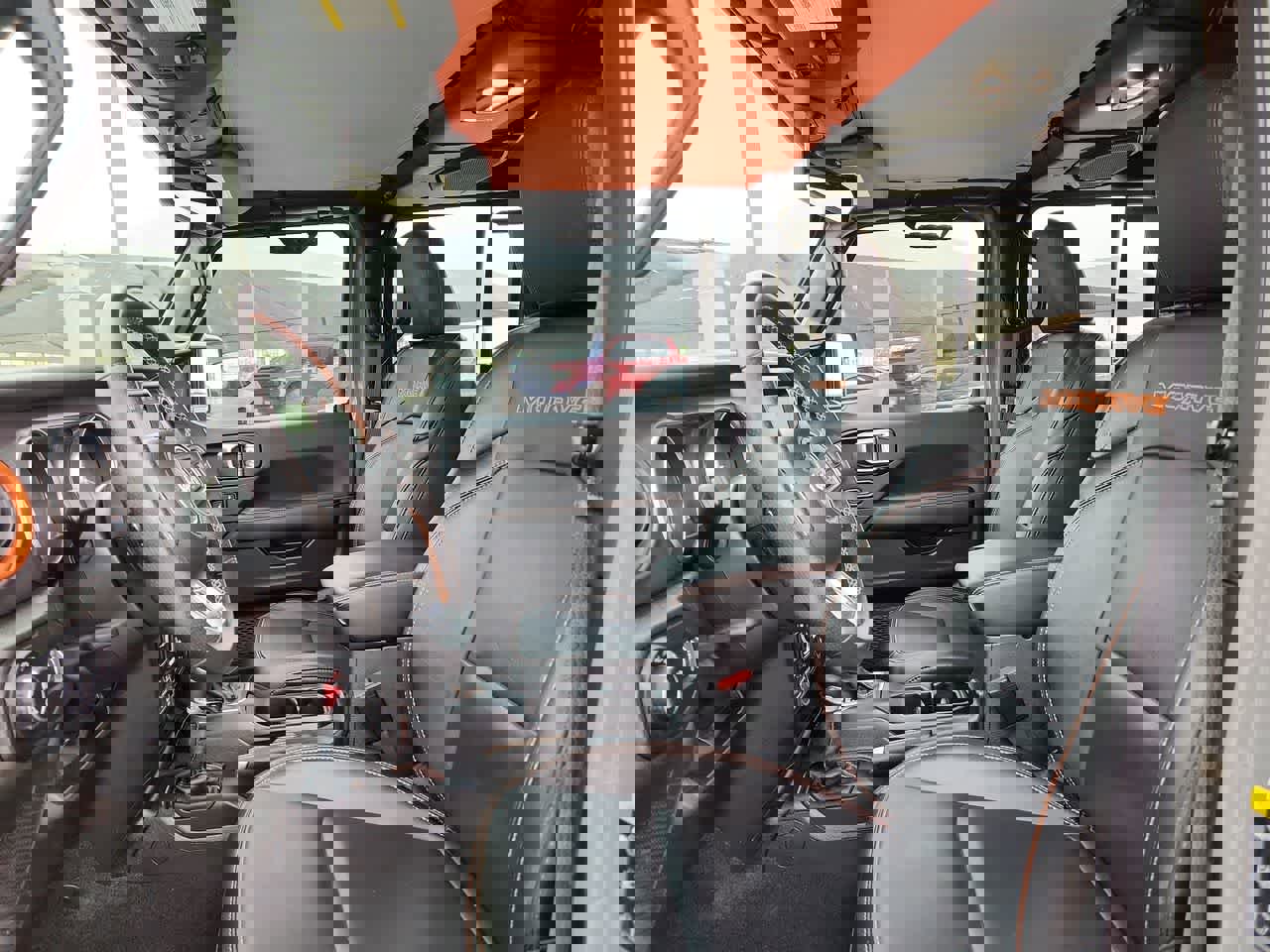 Used 2023 Jeep Gladiator Mojave image 15