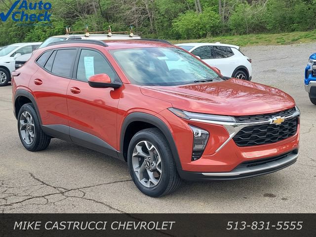 Used 2024 Chevrolet Trax LT image 7