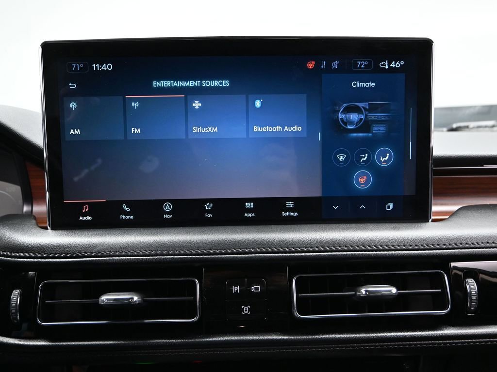 Used 2023 Lincoln Nautilus Reserve w/ Equipment Group 201A image 32