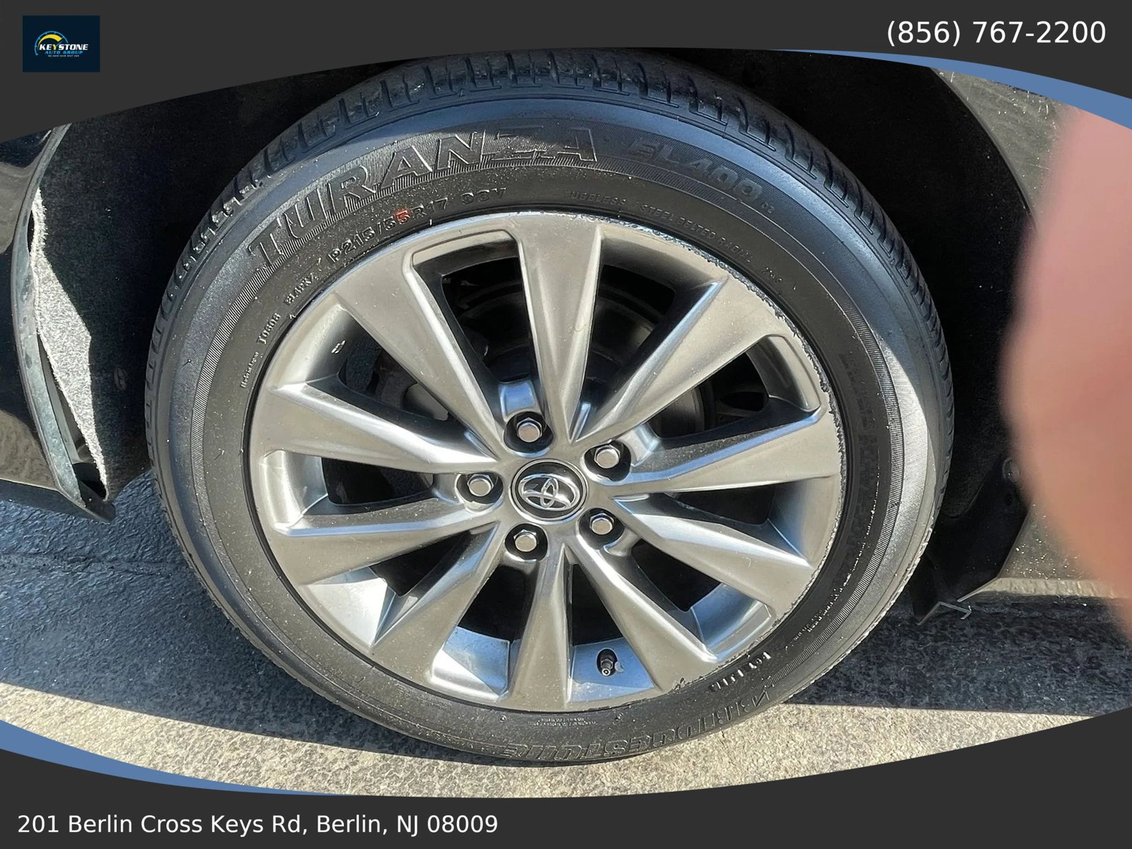 Used 2017 Toyota Camry XSE image 14