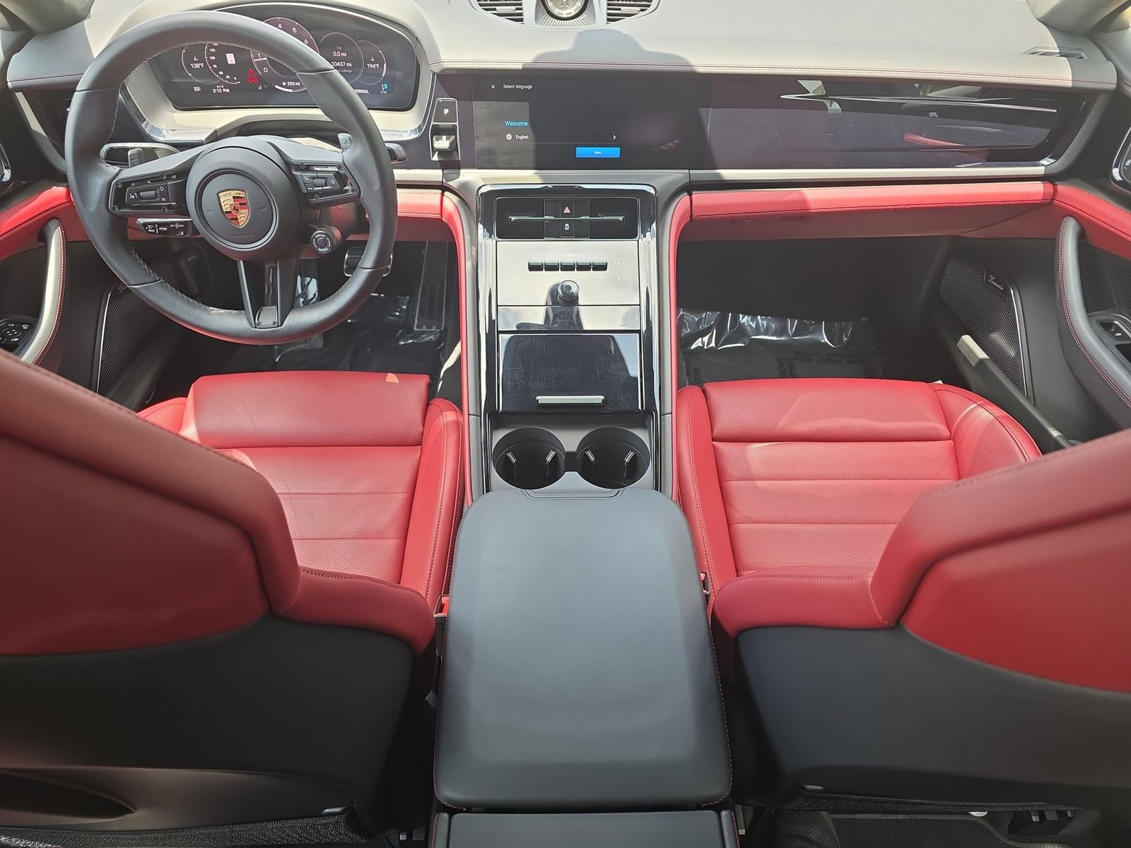Certified 2025 Porsche Panamera GTS AWD/4WD image 13