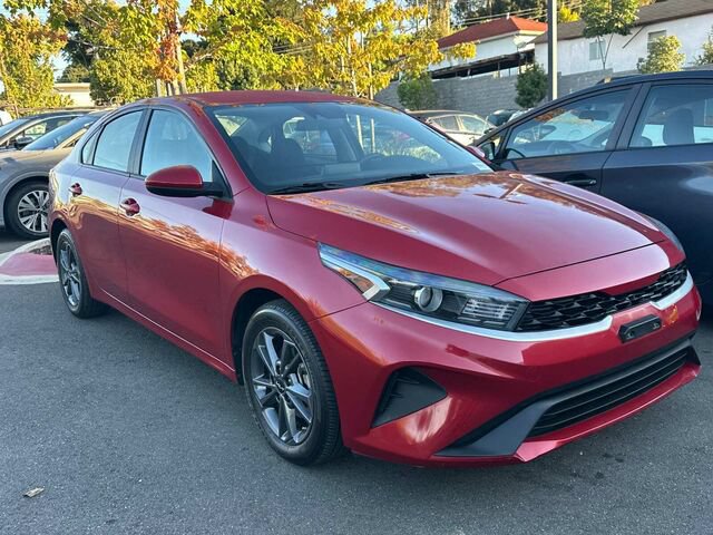 Used 2024 Kia Forte LXS FWD image 2