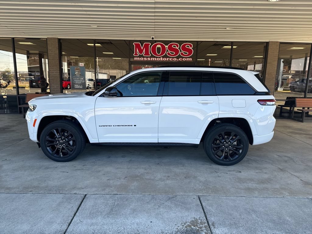 New 2026 Jeep Grand Cherokee Limited AWD/4WD image 7