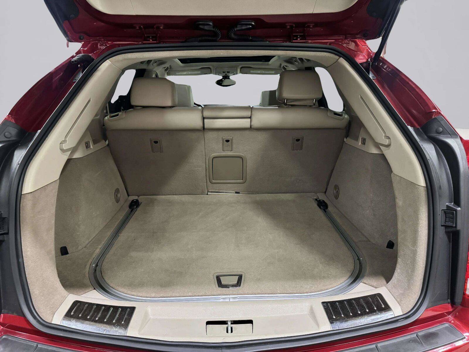 Used 2013 Cadillac SRX Performance FWD image 59