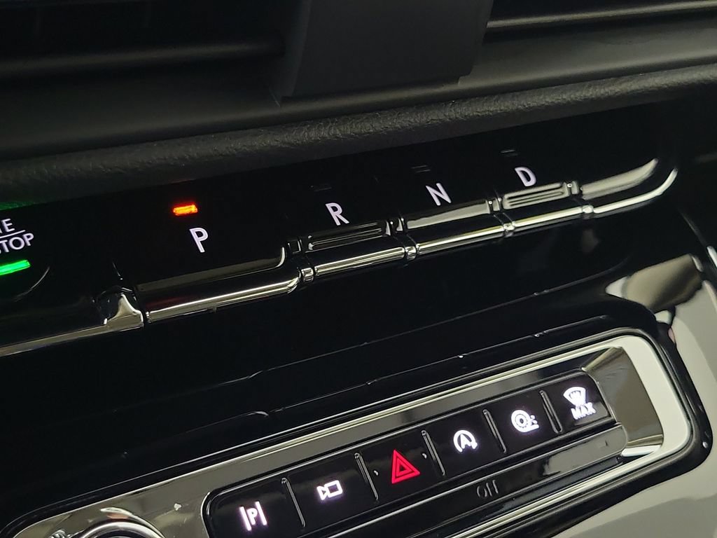Certified 2023 Lincoln Corsair Reserve FWD image 30