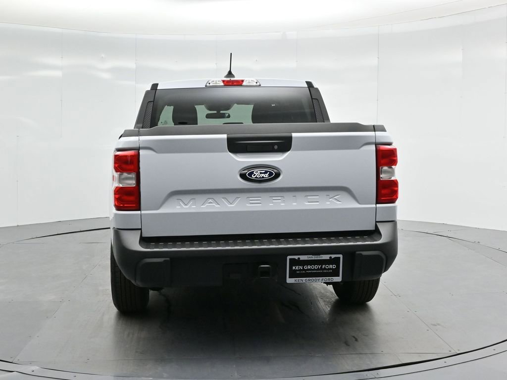 New 2025 Ford Maverick XL image 24