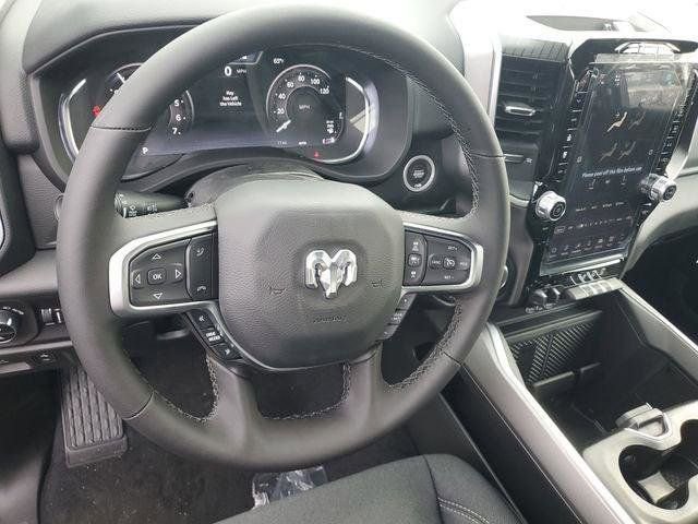 New 2026 RAM 1500 Big Horn AWD/4WD image 6