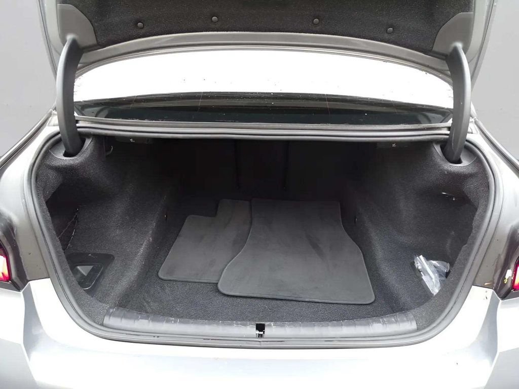 Used 2023 BMW 530i w/ M Sport Package RWD image 32