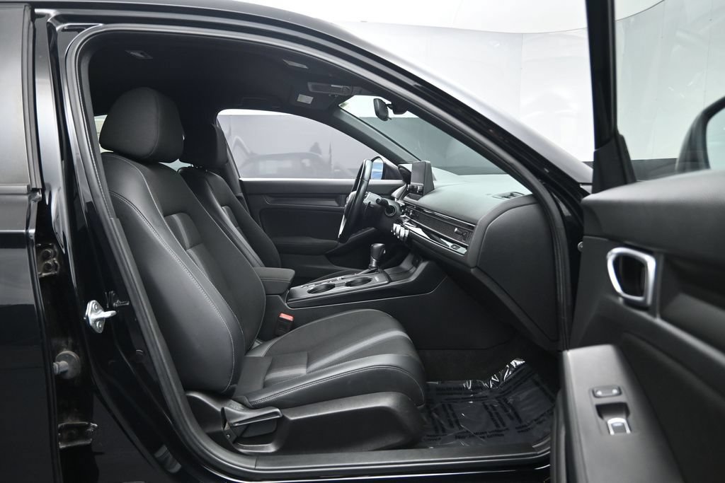 Used 2023 Honda Civic Sport image 28