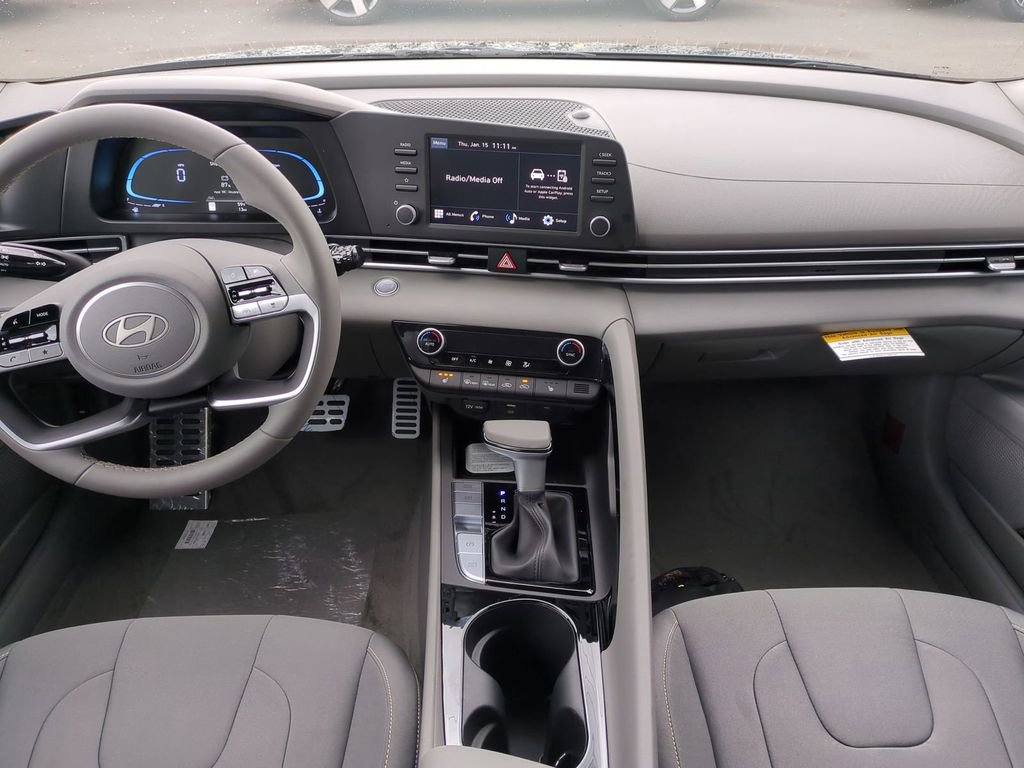 New 2026 Hyundai Elantra SEL Sport image 16