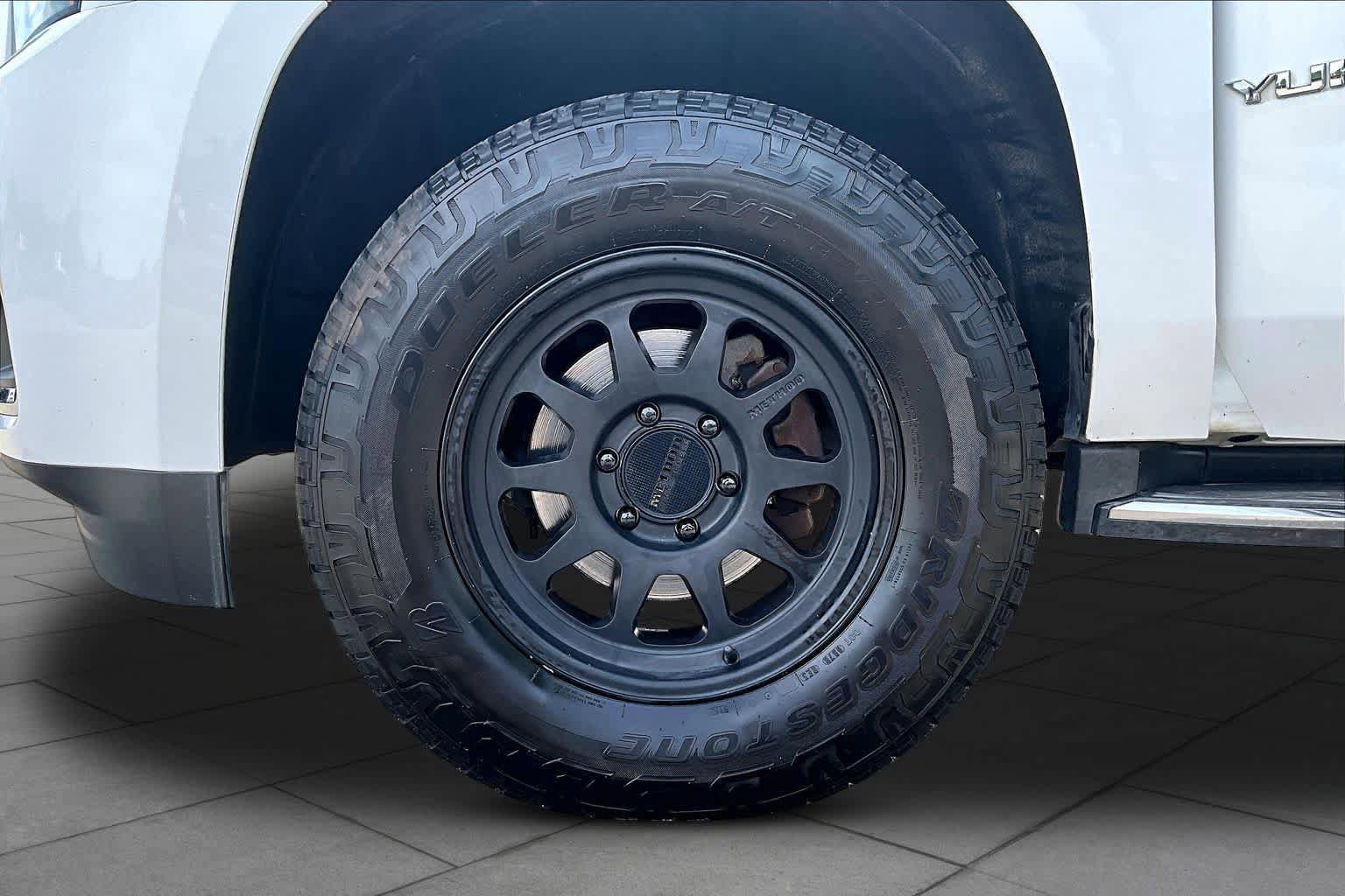 Used 2018 GMC Yukon XL SLT w/ Open Road Package image 10