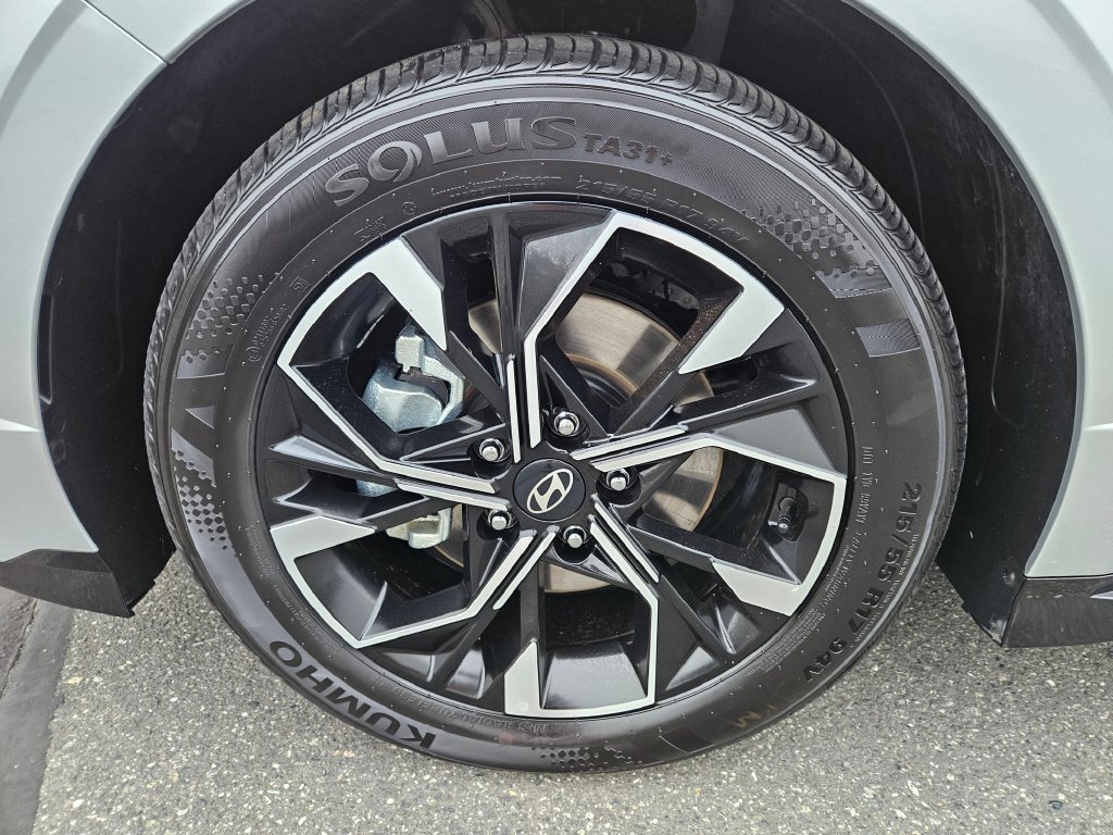 Used 2025 Hyundai Sonata SEL FWD image 9