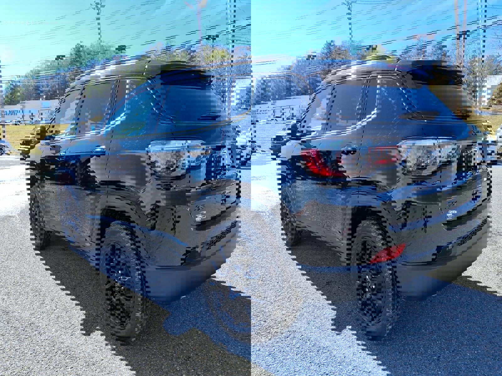 New 2026 Jeep Compass Latitude image 4