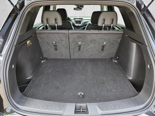 Used 2023 Chevrolet TrailBlazer RS AWD/4WD image 6