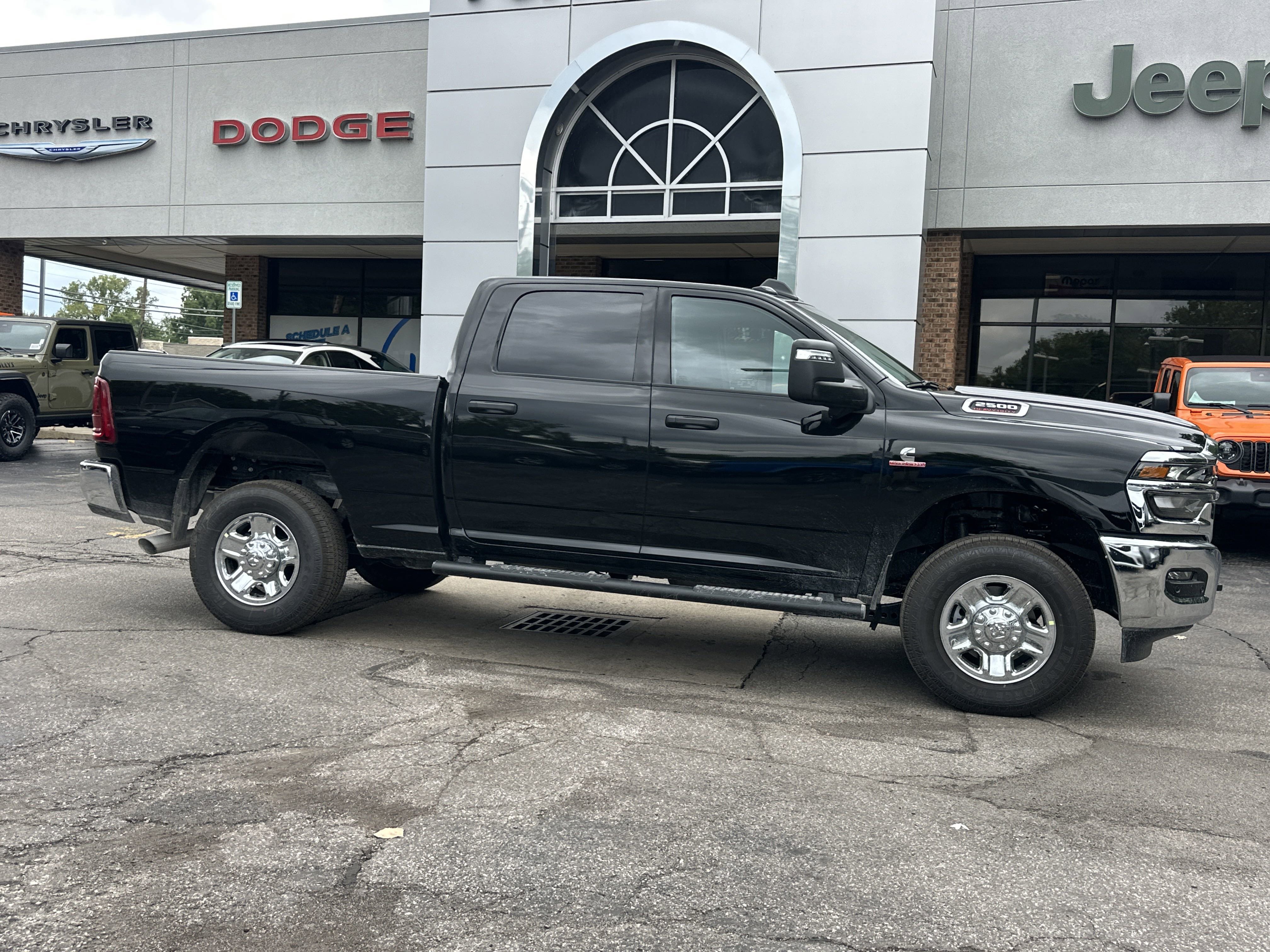 New 2026 RAM 2500 Tradesman image 18