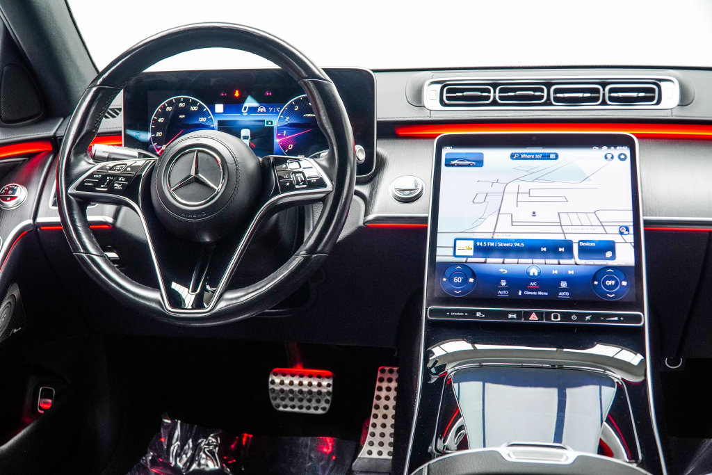 Used 2022 Mercedes-Benz S 500 4MATIC w/ AMG Line Package image 20