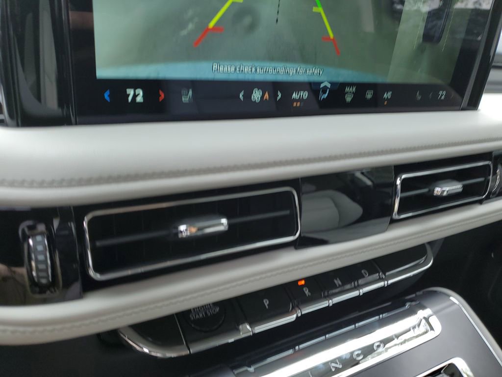 New 2026 Lincoln Aviator 2WD image 29