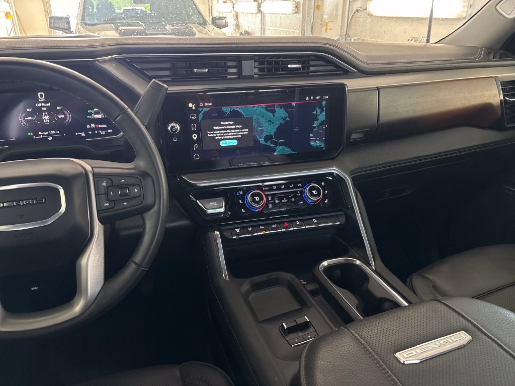Used 2026 GMC Sierra 3500 Denali w/ Technology Package AWD/4WD image 29