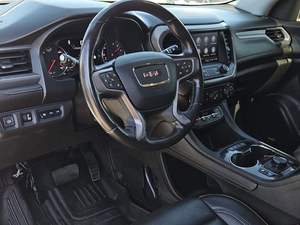 Used 2022 GMC Acadia AT4 w/ Technology Package AWD/4WD image 25