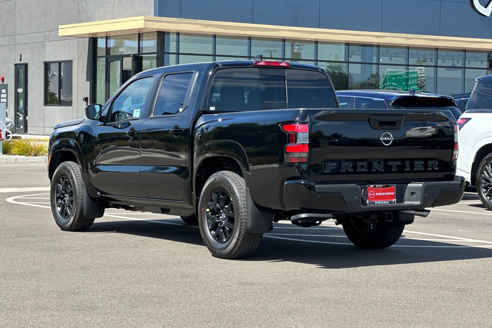 New 2026 Nissan Frontier SV w/ Tow Package RWD image 6