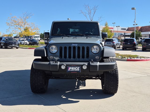 Used 2015 Jeep Wrangler Unlimited Sport w/ Connectivity Group AWD/4WD image 2