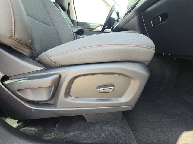 Used 2025 Ford Explorer Active RWD image 19