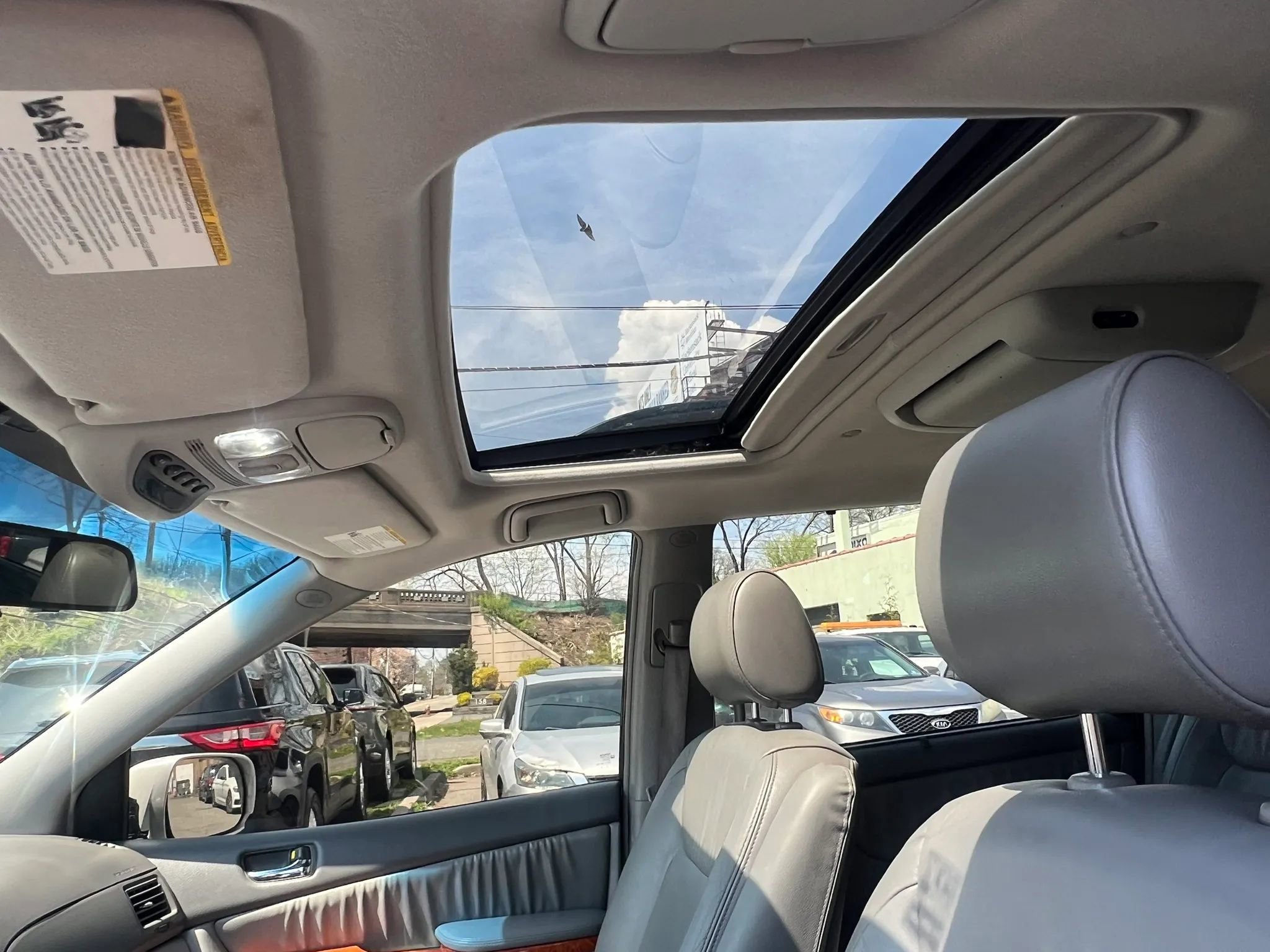 Used 2008 Toyota Sienna XLE Limited FWD image 26